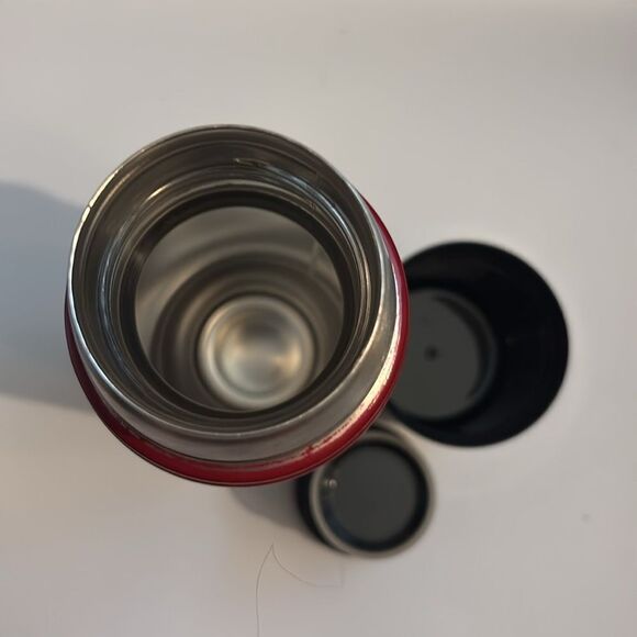 NEW Stanley Classic Vacuum Insulated Bottle: Red, 16oz - Picture 7 of 7